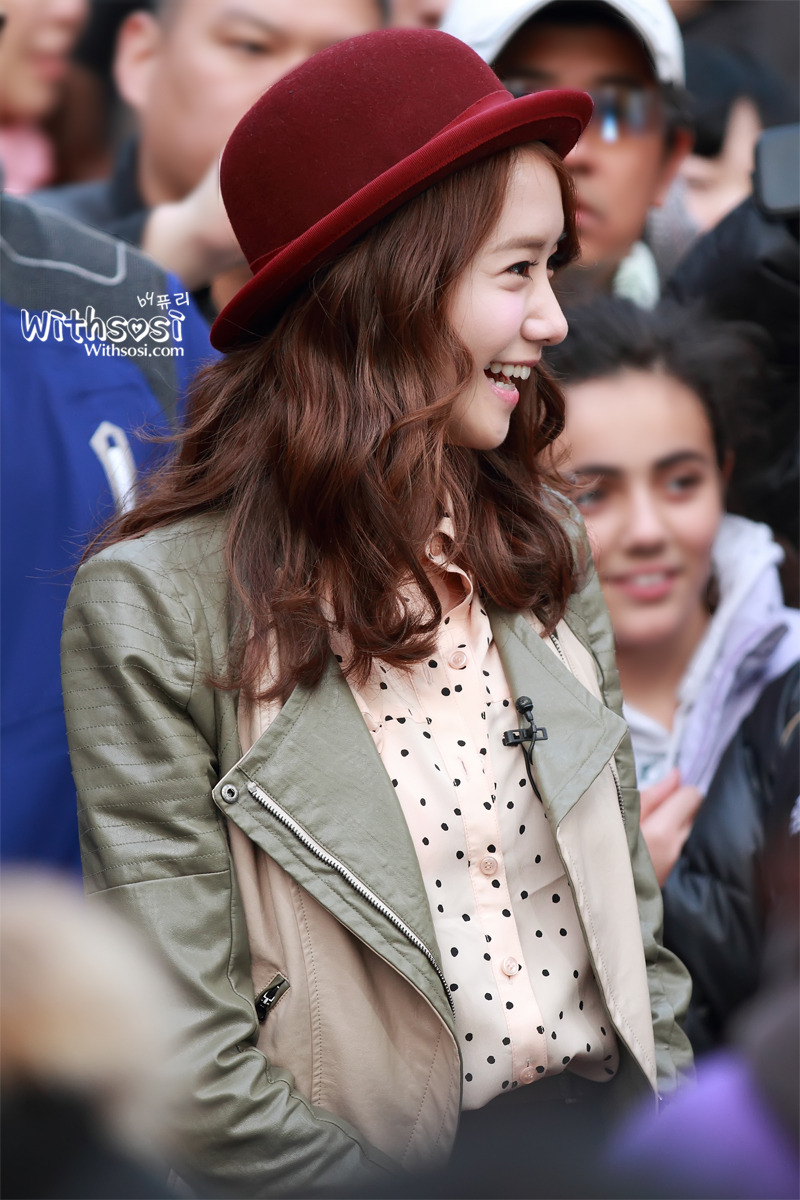 [OTHER][31-12-2011]YoonA tại trường quay của bộ phim " Love Rain " - Page 21 14656D3A4F7FD4E92A74BE