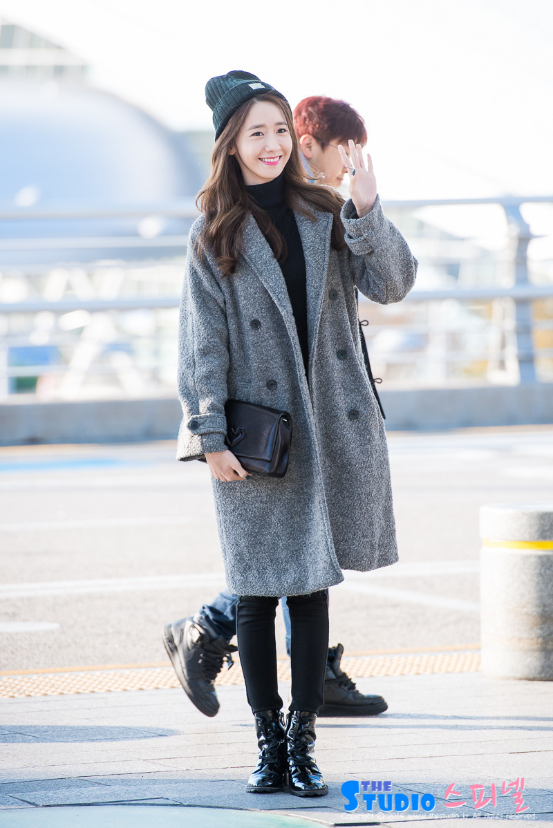 [PIC][31-10-2015]YoonA khởi hành đi Đài Loan để tham dự Fansign cho thương hiệu "H:CONNECT" vào sáng nay - Page 3 2666AD3C5634A41B31735A