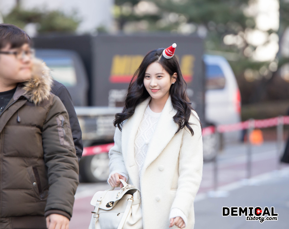[PIC][26-12-2014]Hình ảnh mới nhất từ Đại nhạc hội cuối năm - "KBS Gayo Daechukjae 2014" của SNSD và MC YoonA vào tối nay 27253134549C21F813CD66
