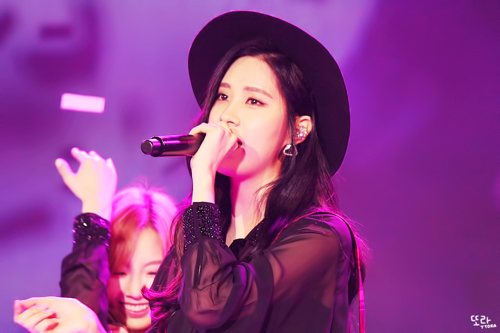 [PIC][11-11-2014]TaeTiSeo biểu diễn tại "Passion Concert 2014" ở Seoul Jamsil Gymnasium vào tối nay - Page 4 272F14375467170E11D9A0