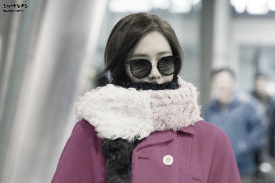 [PIC][06-12-2015]YoonA trở về Hàn Quốc vào chiều nay 27776F47566956080F6C8F